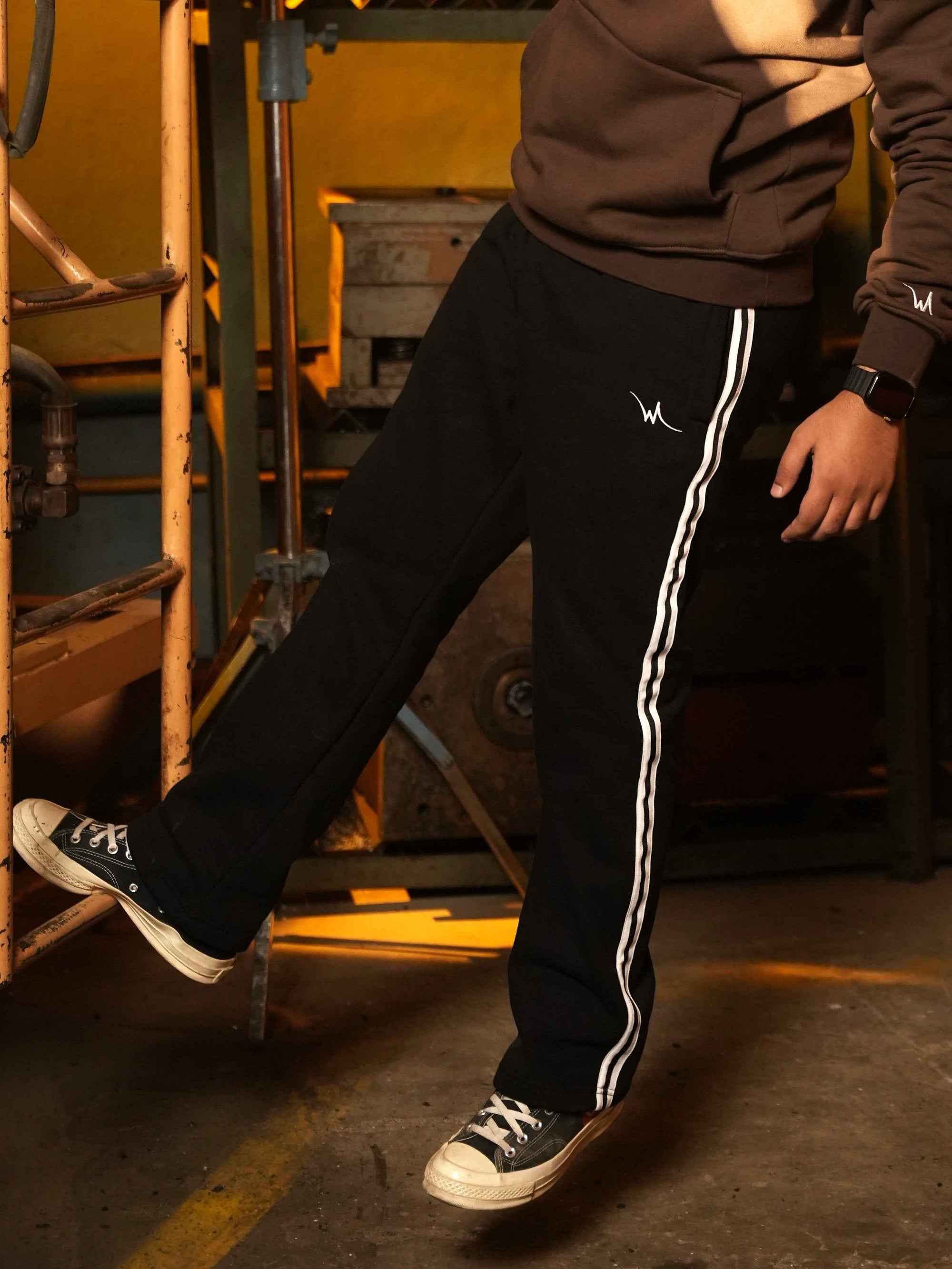 Sporty icon - Trackwear for active lifestyle